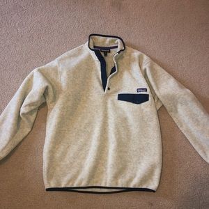 Patagonia sweatshirt